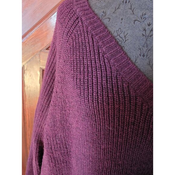 Torrid Plus Size Plum Purple V Neck Knit Sweater With Side Zipper Detail - Picture 2 of 8